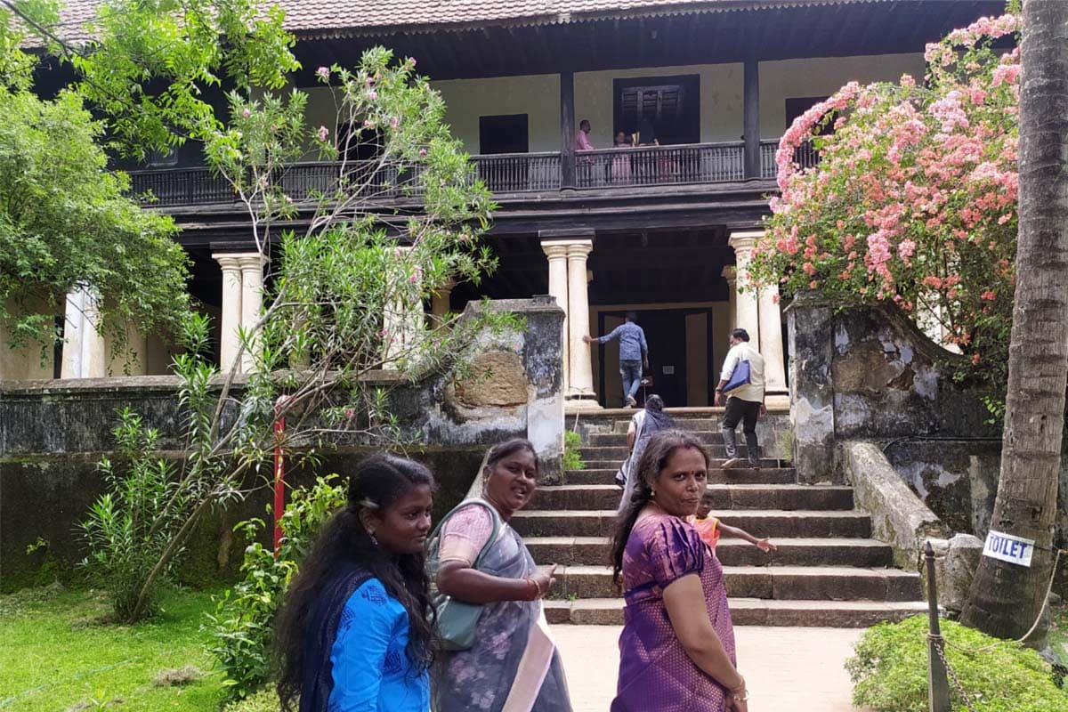 Best Couples Resorts in Paramakudi